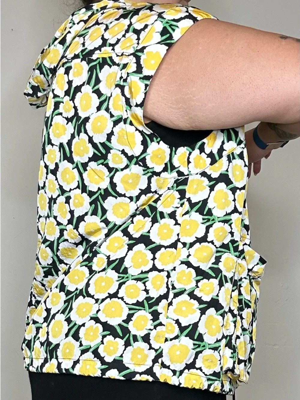 DVF Floral Sleeveless Hooded Vest Size XXL